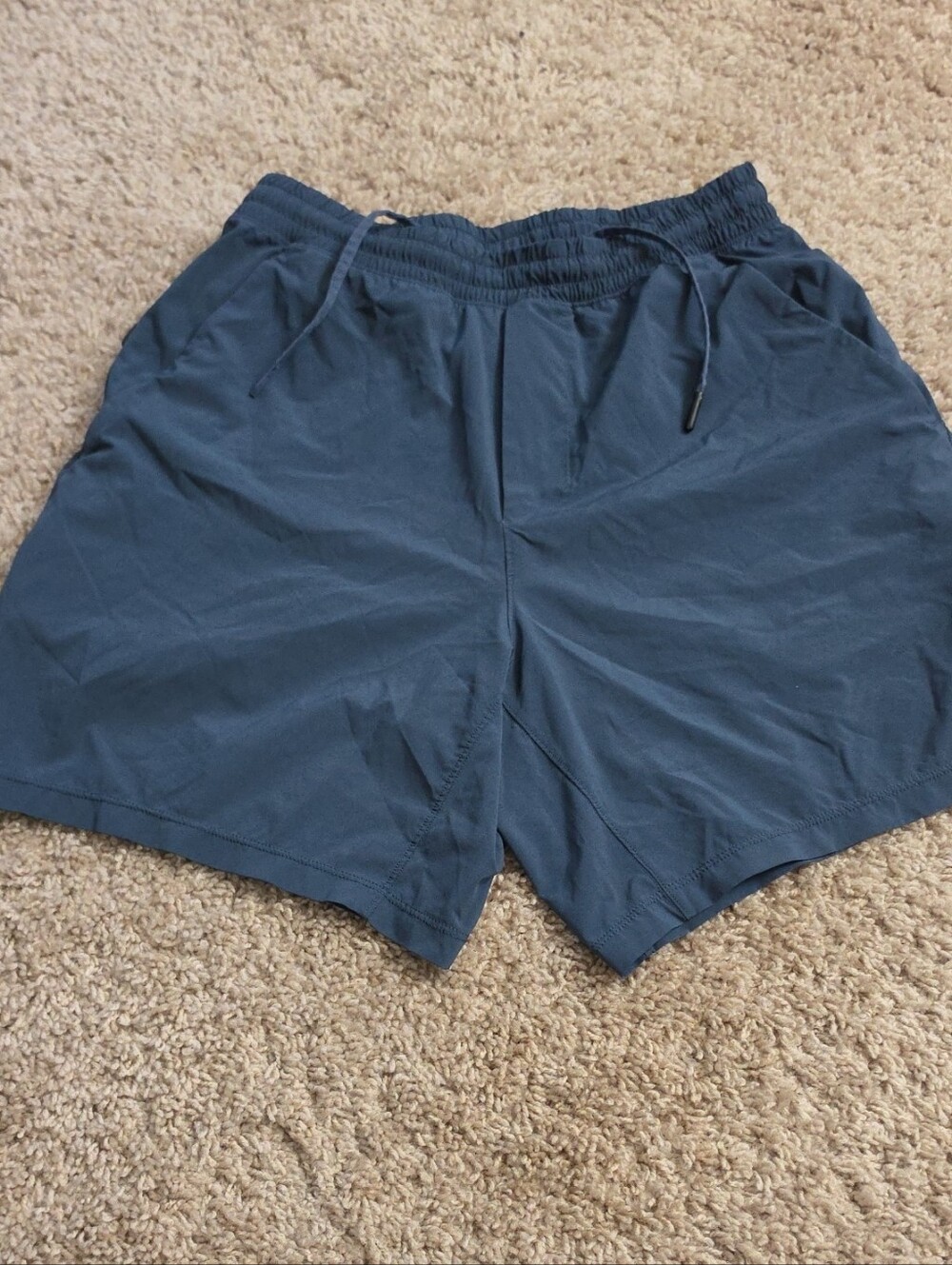 Lululemon Men's Navy Blue Performance Drawstring Shorts Sz M